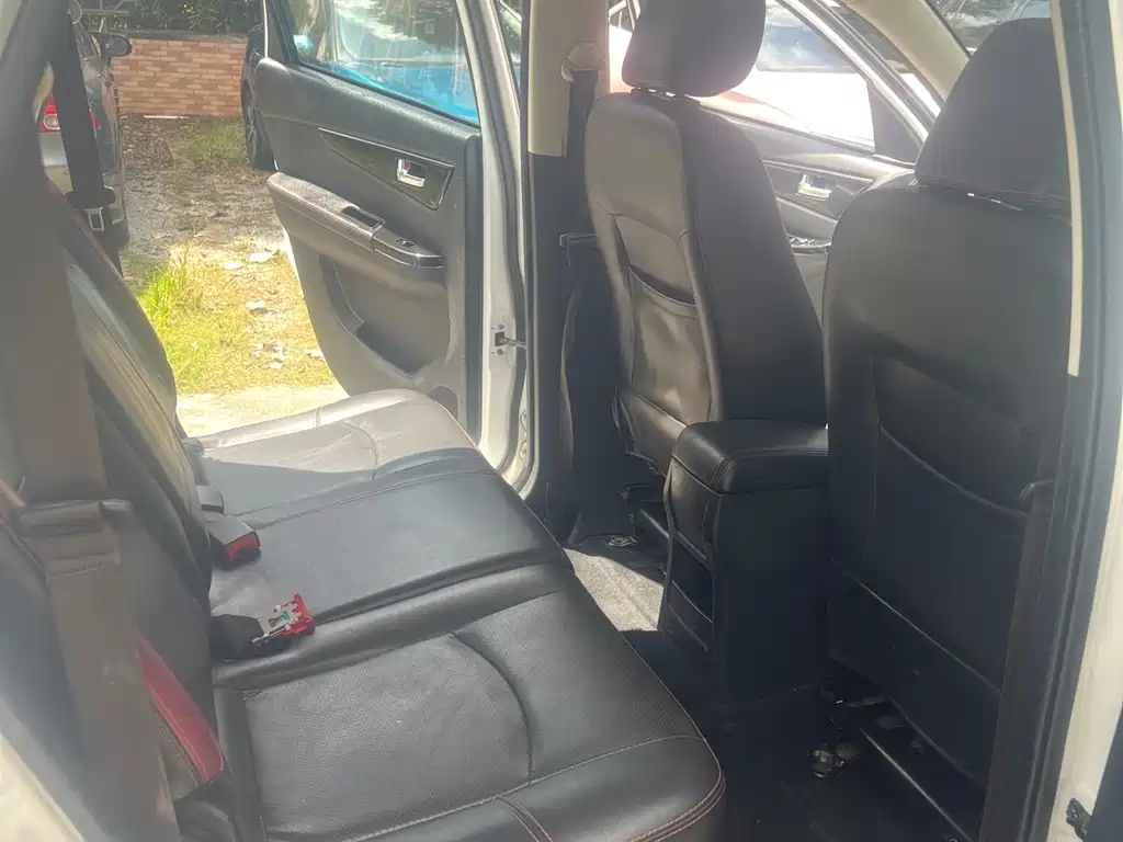 BAIC Huansu S3 1.5 L Manual Luxury CN-IV