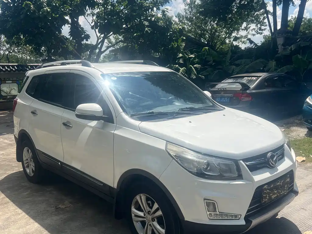 BAIC Huansu S3 1.5 L Manual Luxury CN-IV