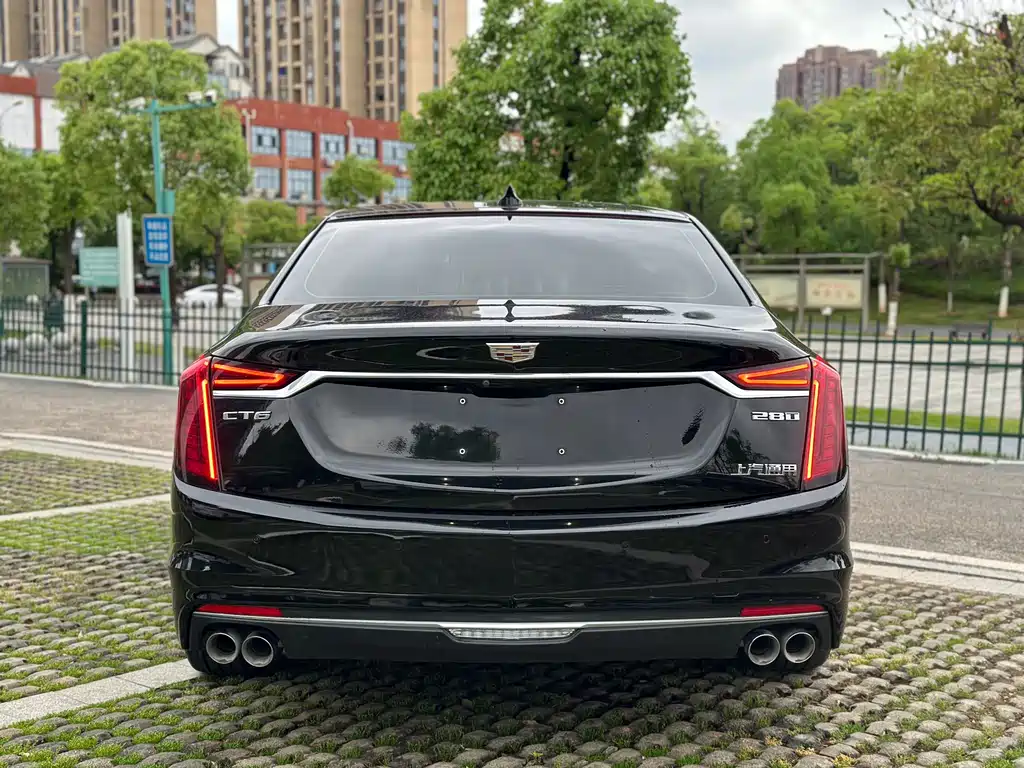 Cadillac CT6 28 T Luxury