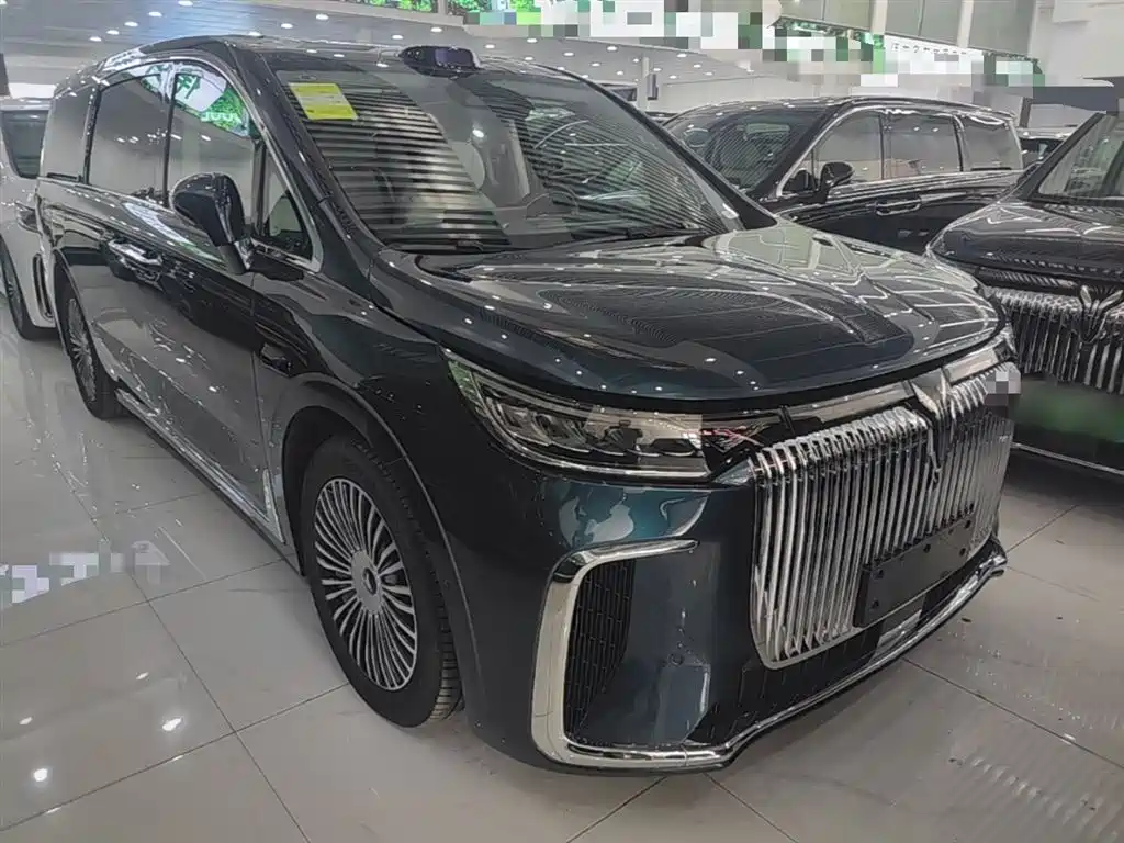Voyah Dreamer PHEV 4 WD Excellent Qiankun