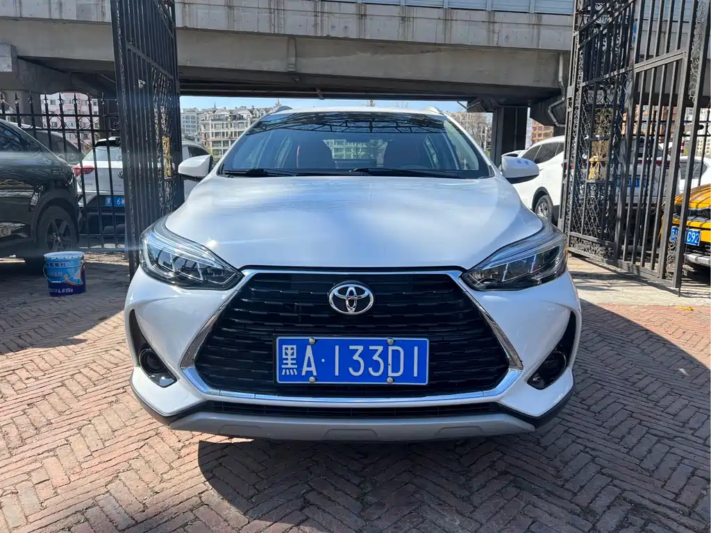 YARiS L Zhixuan Zhixuan X 1.5 L CVT Leading