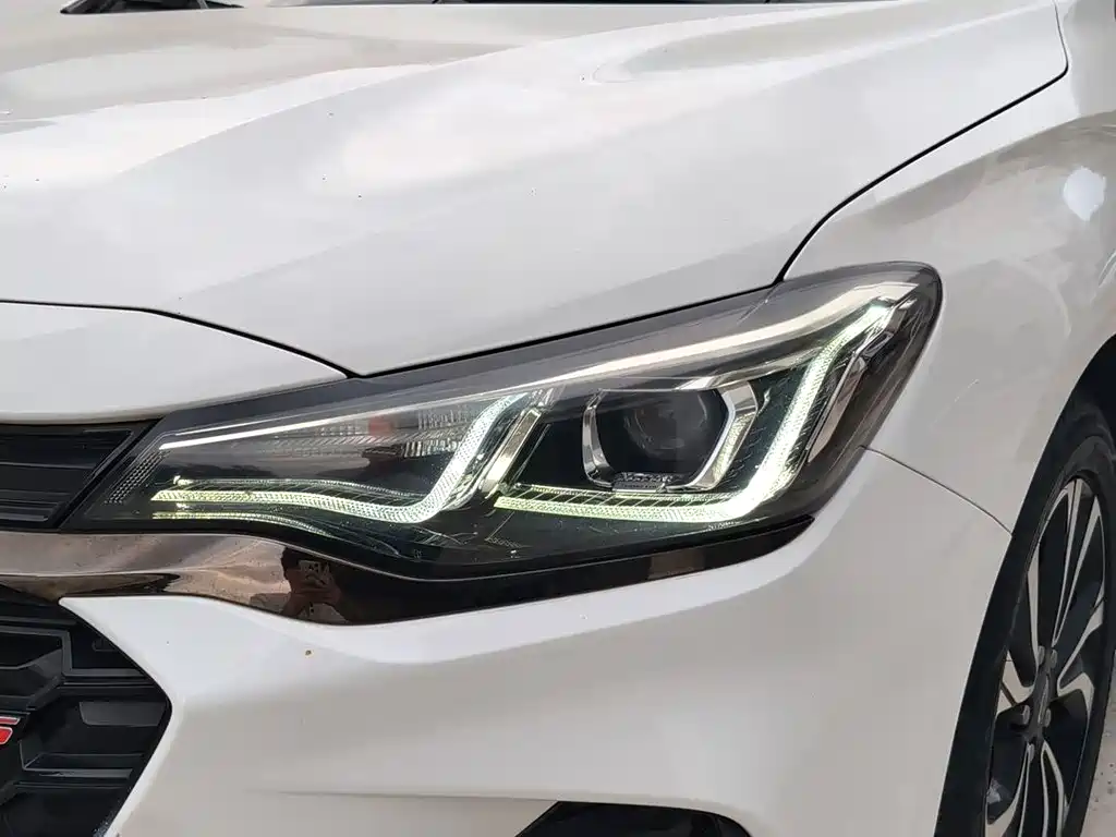 Monza Mild Hybrid RS 330 T Auto Smooth