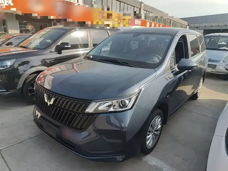 Wuling Jiachen 1.5 L Manual Joy Enjoyment Elite