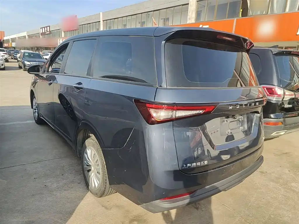 Wuling Jiachen 1.5 L Manual Joy Enjoyment Elite