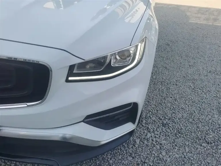 Geely Boyue 1.8 TD DCT Connected PRO