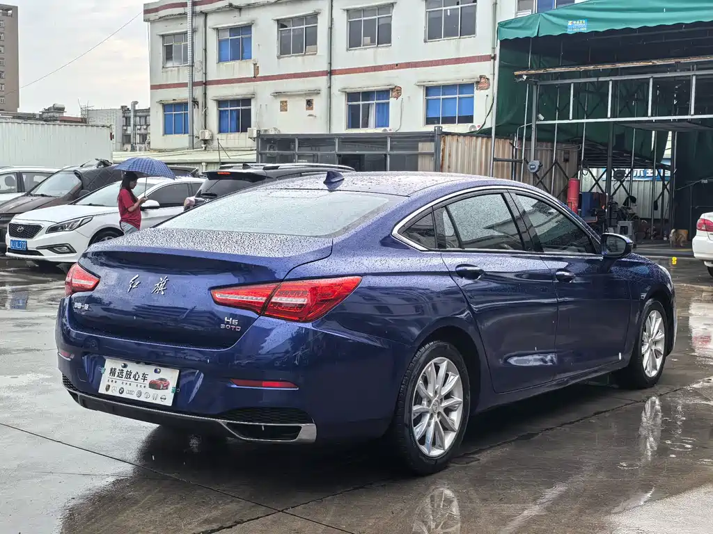 Hongqi H5 30 TD Dynamic