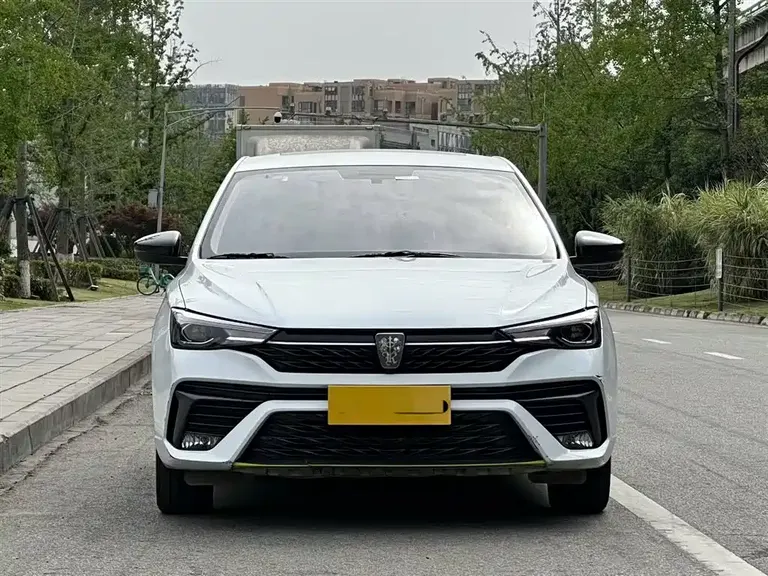 Roewe i5 1.5 L CVT Platinum