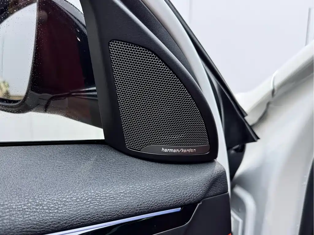BMW X2 sDrive25 i Leading M Sport Package