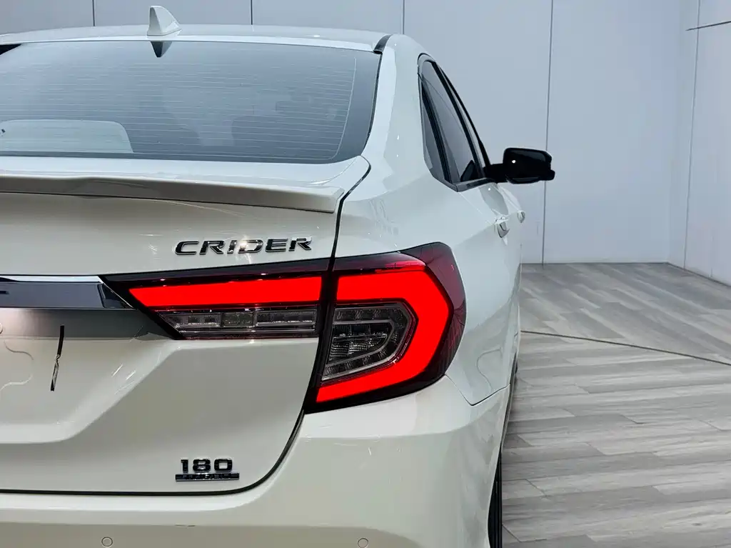 Crider 180 Turbo CVT Leading CN-VI