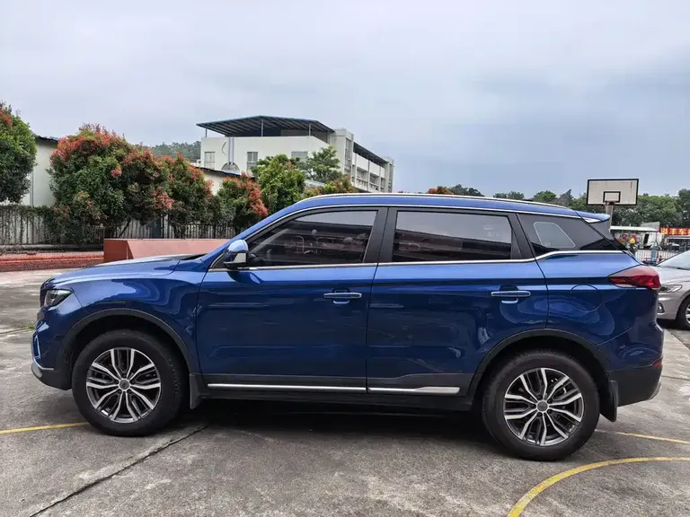 Geely Boyue 1.8 TD DCT Smart PRO
