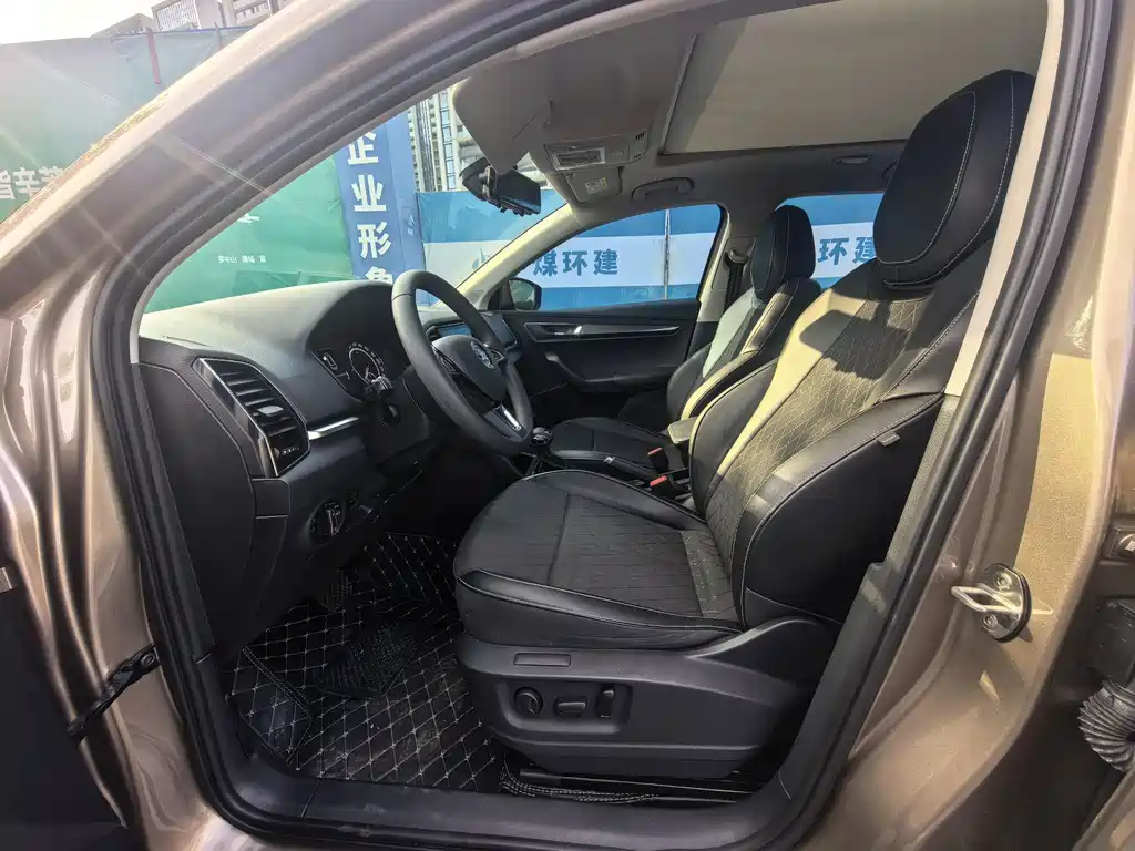 Karoq TSI280 Smart Travel Enjoyment CN-VI