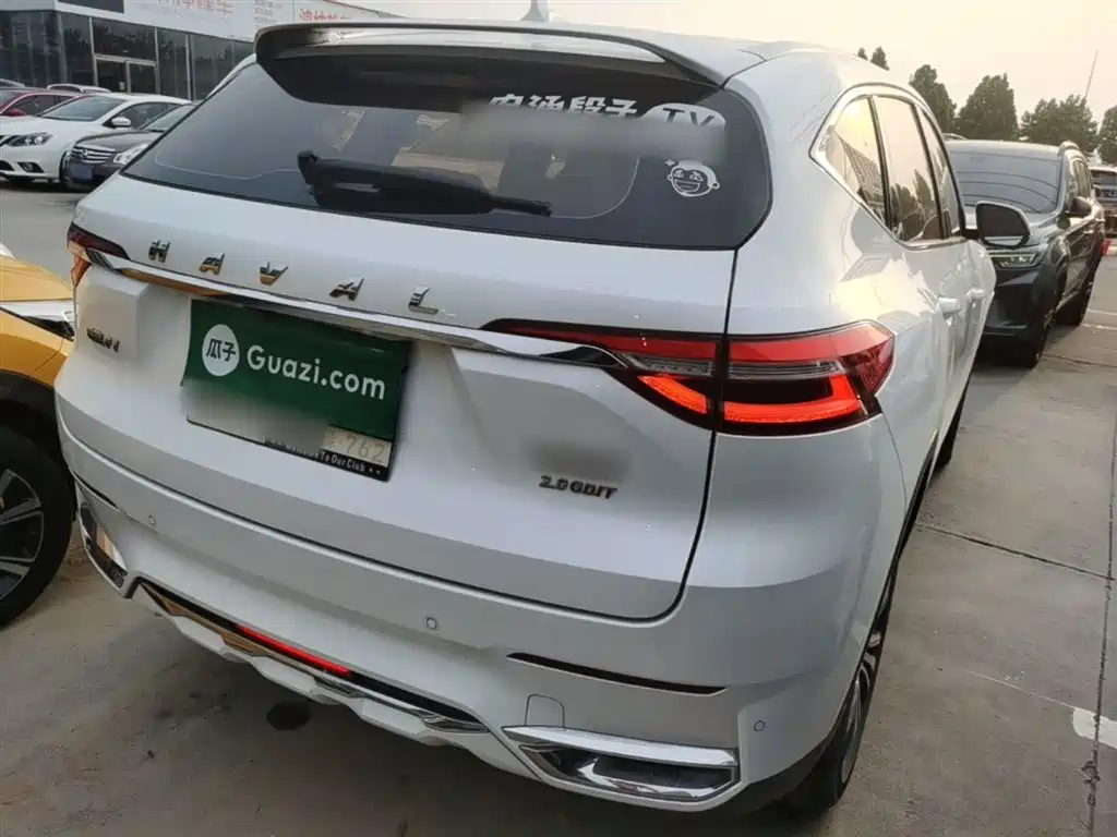 Haval F7 2.0 T 2 WD i