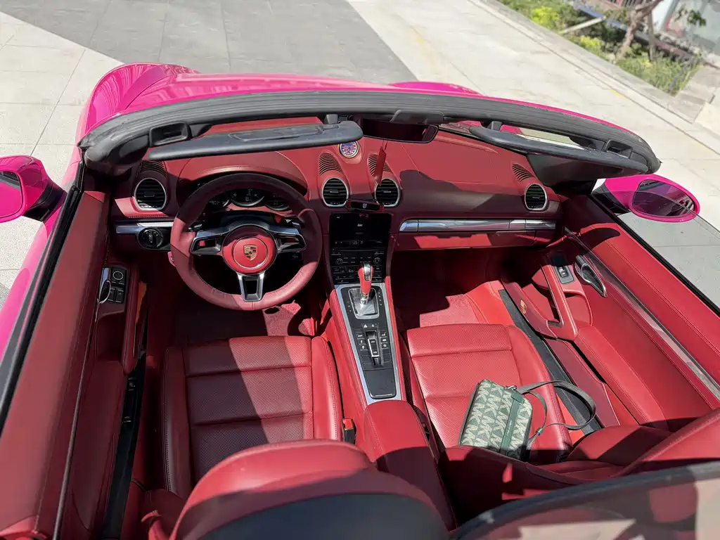 Porsche 718 Boxster 2.0 T