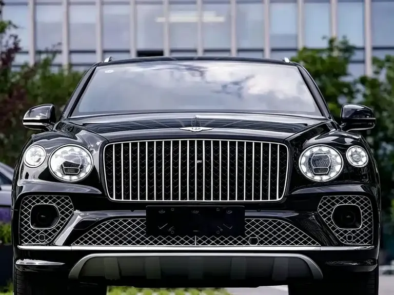 Bentley Bentayga 4.0 T V8 LWB Range