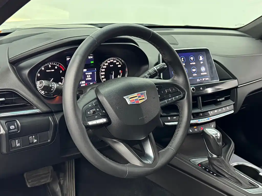 Cadillac CT4 28 T Luxury