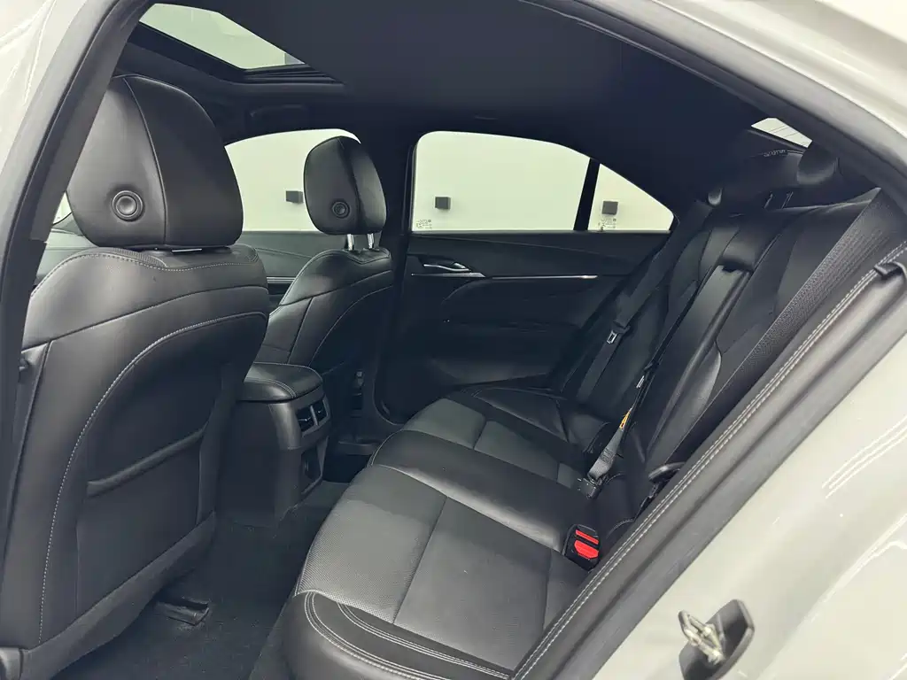 Cadillac CT4 28 T Luxury