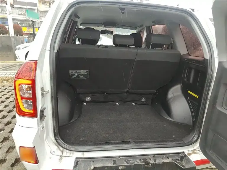 Chery Tiggo 3 Classic 1.6 L Manual Comfort