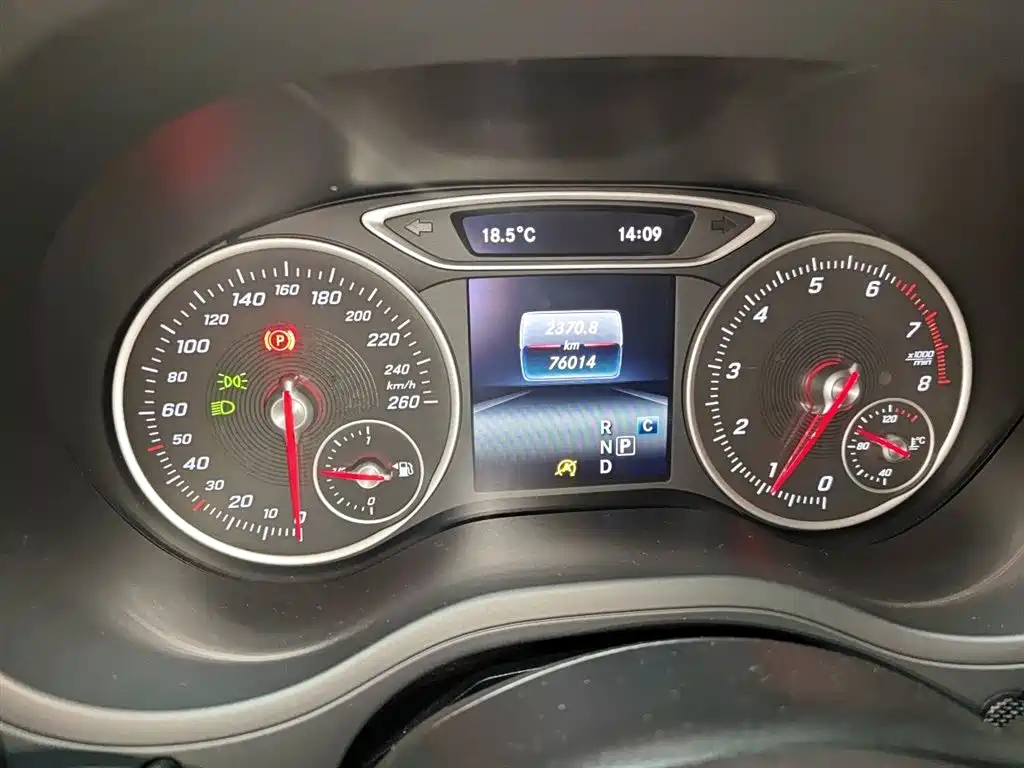 Mercedes-Benz B-Class B 200 Fashion