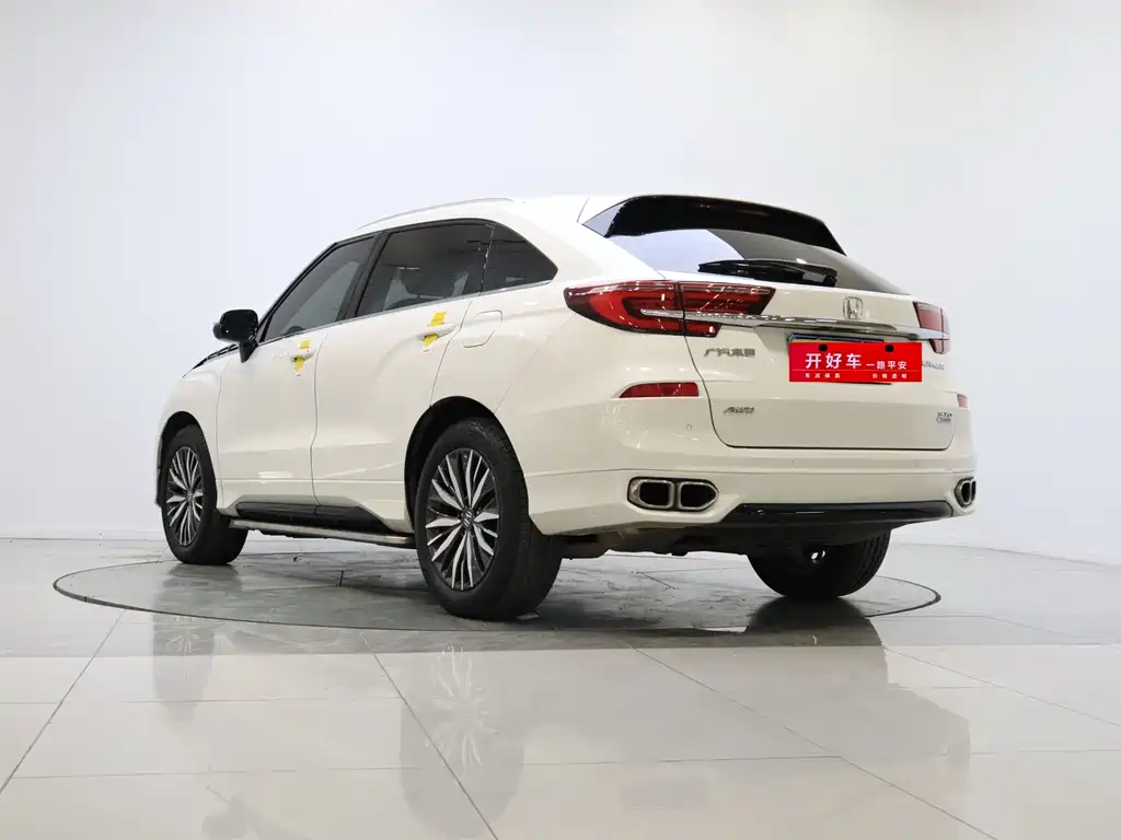 Avancier 370 TURBO 4 WD Premium