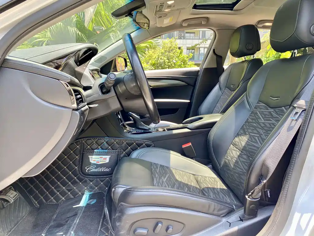 Cadillac ATS-L 28 T Tech