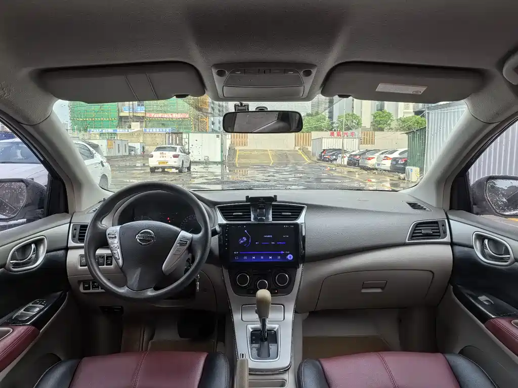 Sylphy 1.6 XE CVT Comfort