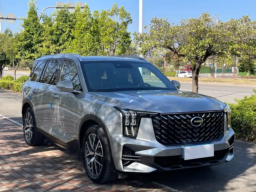 GAC Trumpchi GS8 Navigator Series 2.0 TGDI 2 WD Luxury Connected (7-seat)