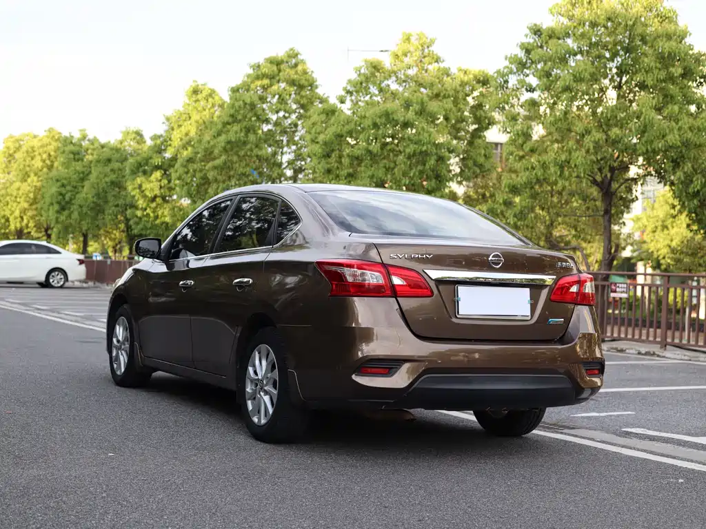Sylphy 1.6 XL CVT Premium