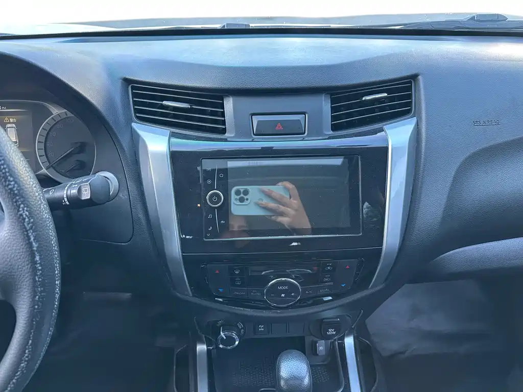Terra 2.5 L Auto 4 WD Luxury