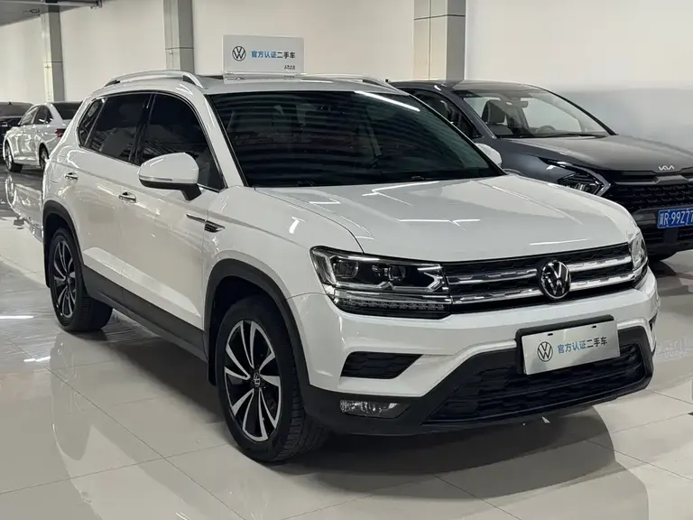 Volkswagen Tharu 280 TSI 2 WD Luxury