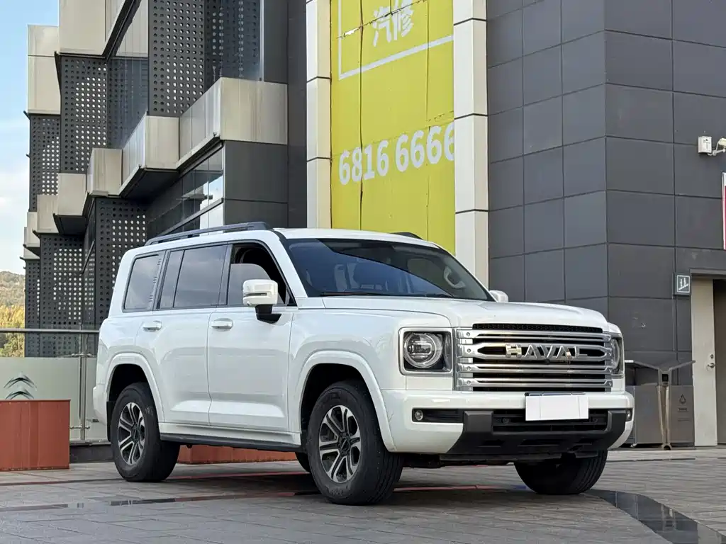 Haval H9 哈弗H9 2024款 2.0 T 汽油四驱探境版