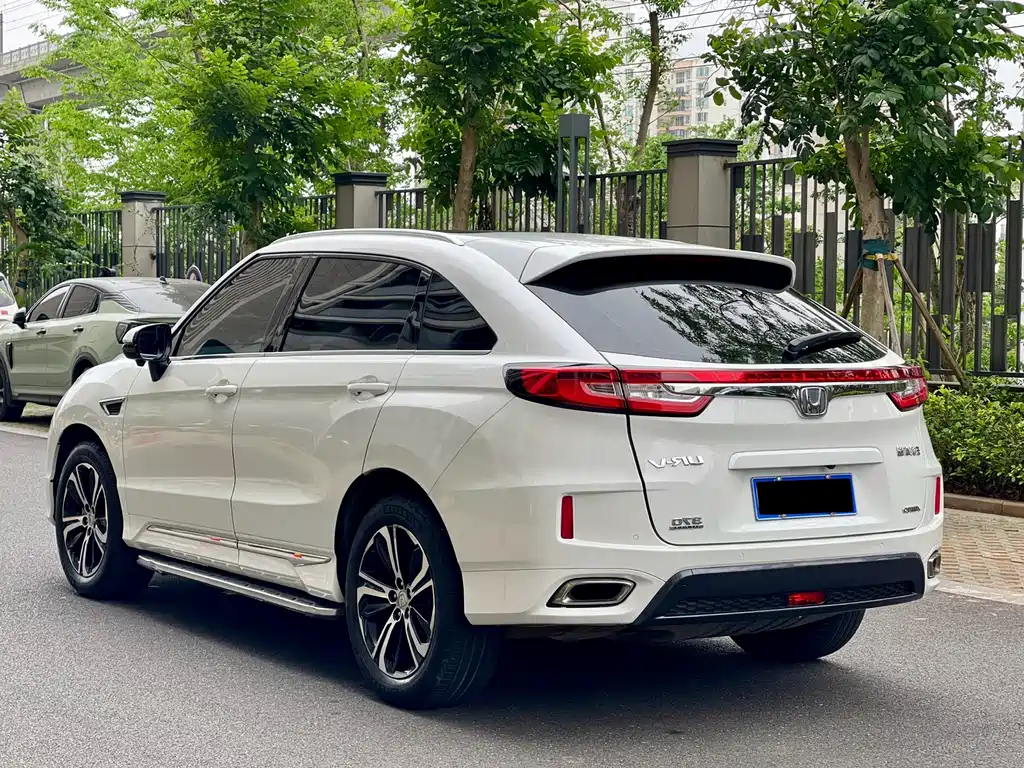 Honda UR-V 370 TURBO 4 WD Premium CN-V