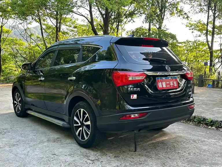 Dongfeng Fengguang 580 1.5 T Manual Luxury