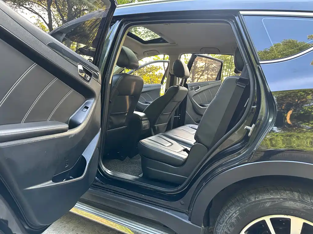 Fengguang 580 1.5 T Manual Luxury