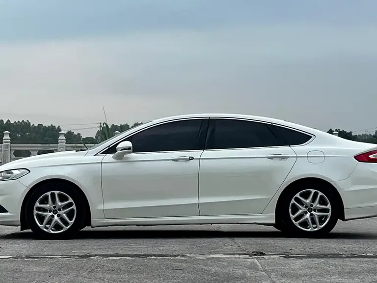 Ford Mondeo 1.5 L GTDi180 Fashion