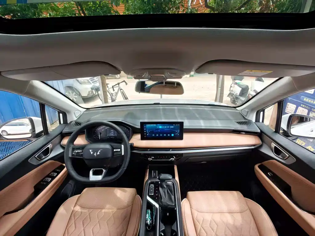 Wuling Jiachen 1.5 T CVT Premium Flagship