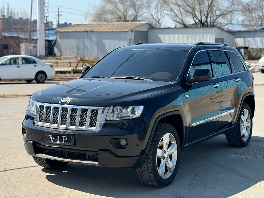 Grand Cherokee (Import) 3.6 L Luxury Navigation