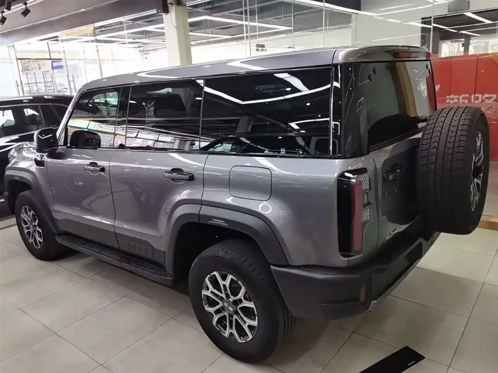 BAIC BJ40 2.0 T New City Hunter Pioneer