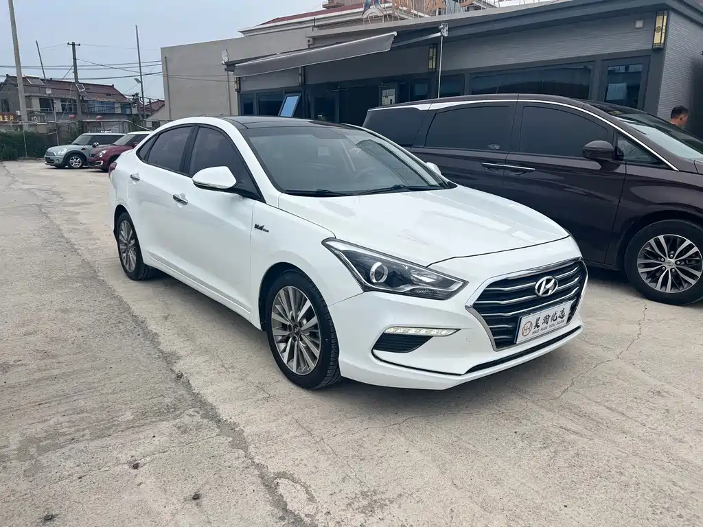 Mistra 1.6 T Auto Intelligent GLS CN-V