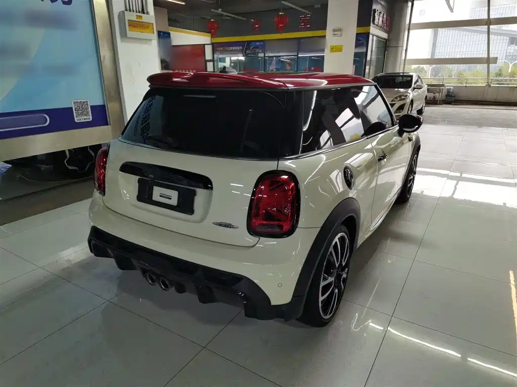 MINI JCW 2.0 T JOHN COOPER WORKS ALL-IN