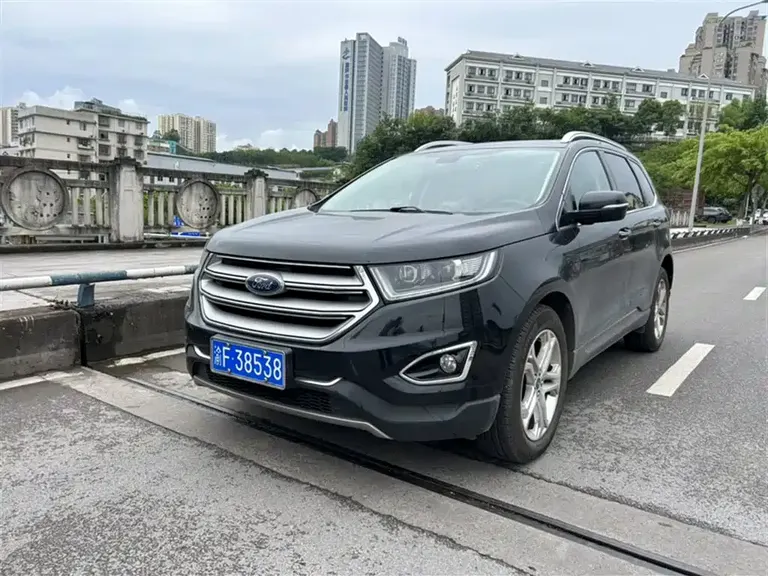 Ford Edge EcoBoost 245 2 WD Grand Sharp 7-seat CN-V