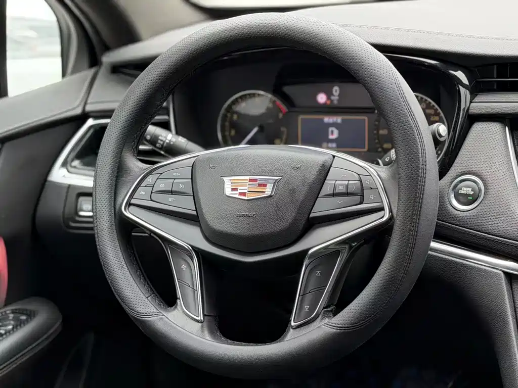 Cadillac XT5 Facelift 28 T Luxury