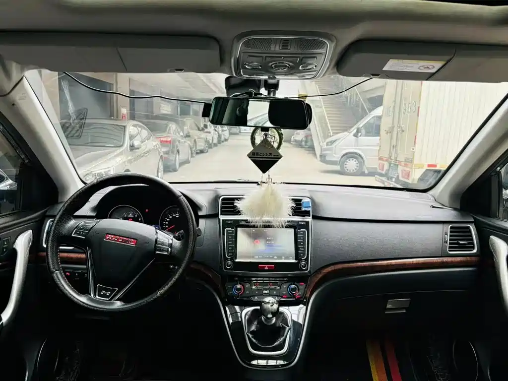 Haval H6 Sport 1.5 T Manual 2 WD Elite