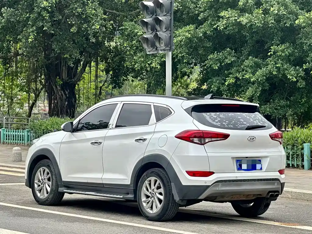 Tucson 1.6 T DCT 2 WD 15 Anniversary Special Edition