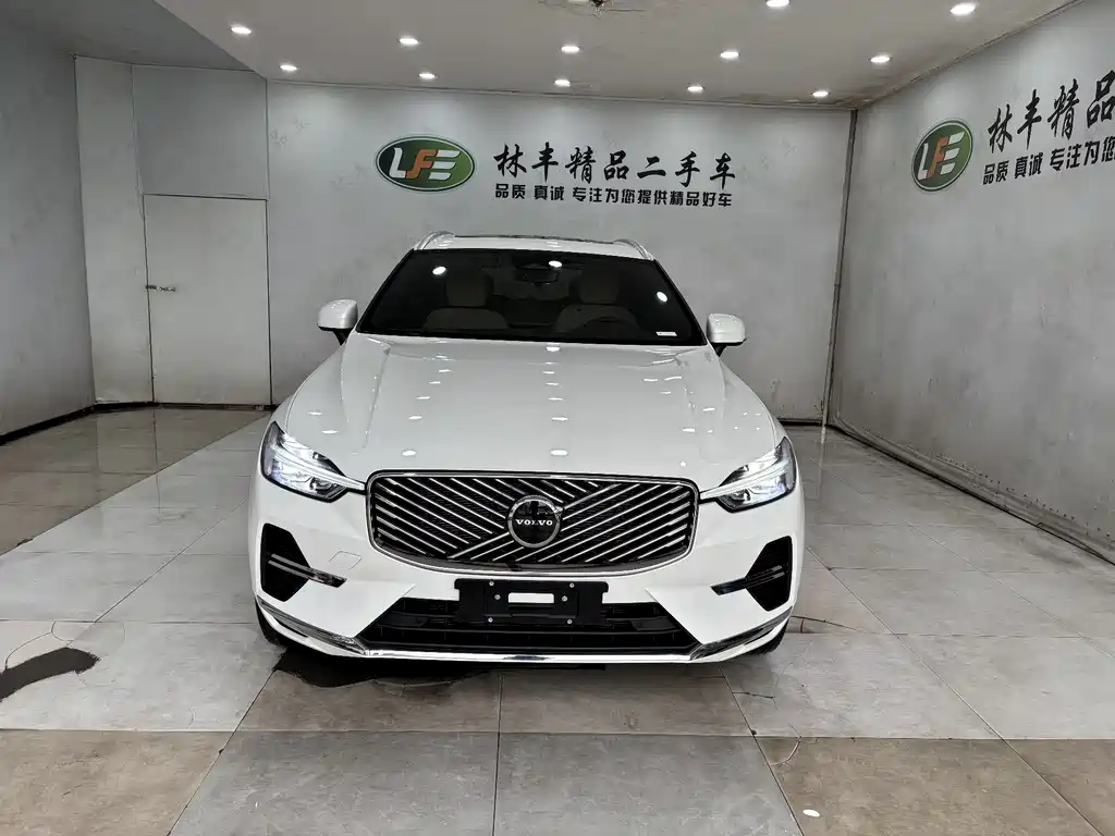 Volvo XC60 B5 4 WD Smart Vision Sport