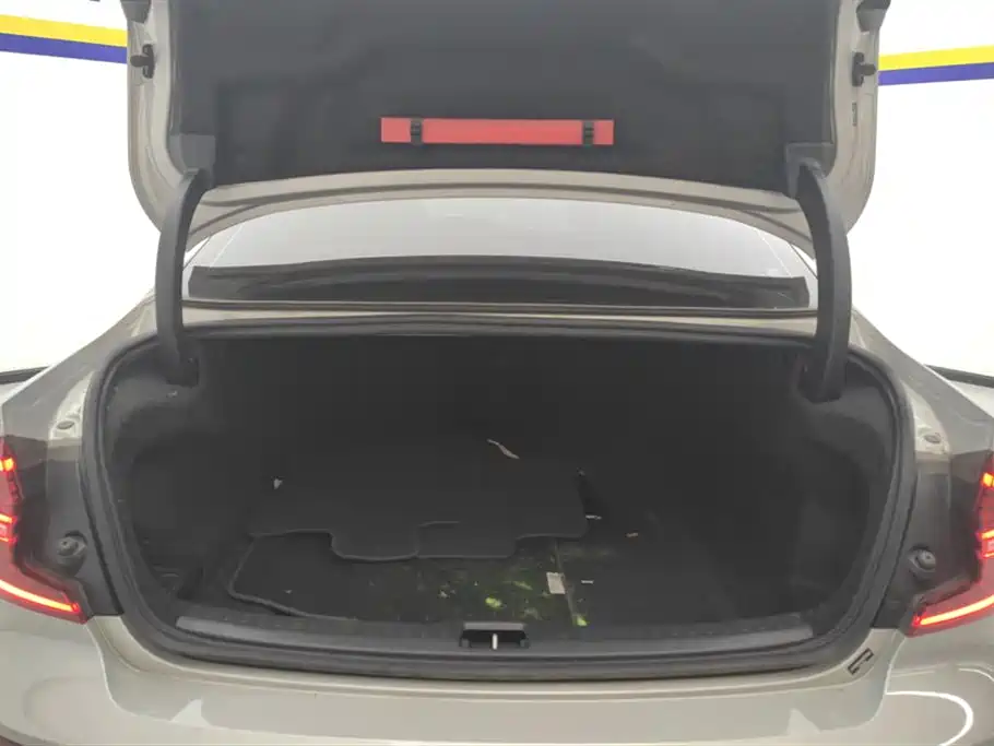 Volvo S60 B4 Smart Vision Luxury
