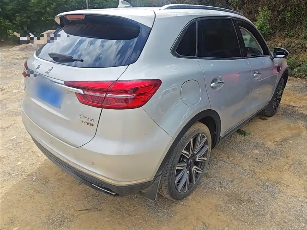 Hongqi HS5 Facelift 2.0 T Connected Flagship Enjoyment 4 WD