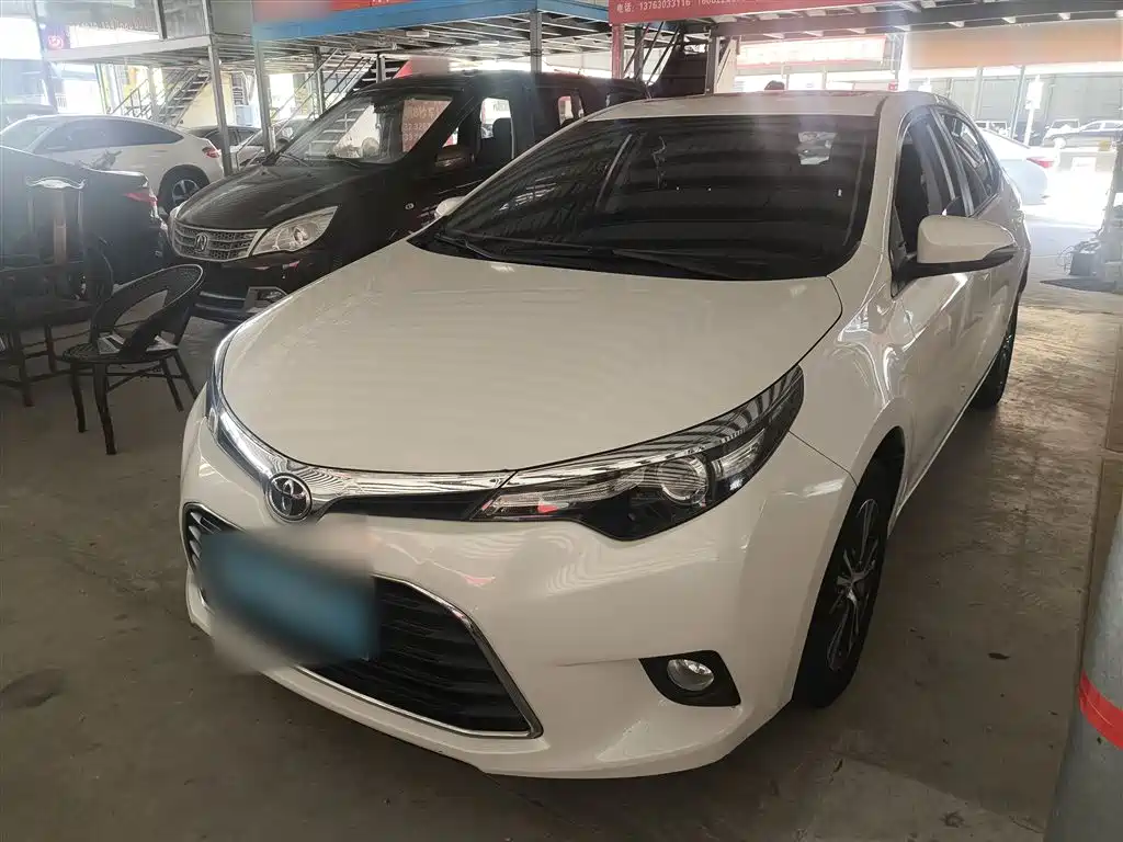 Levin 1.6 G CVT Elite