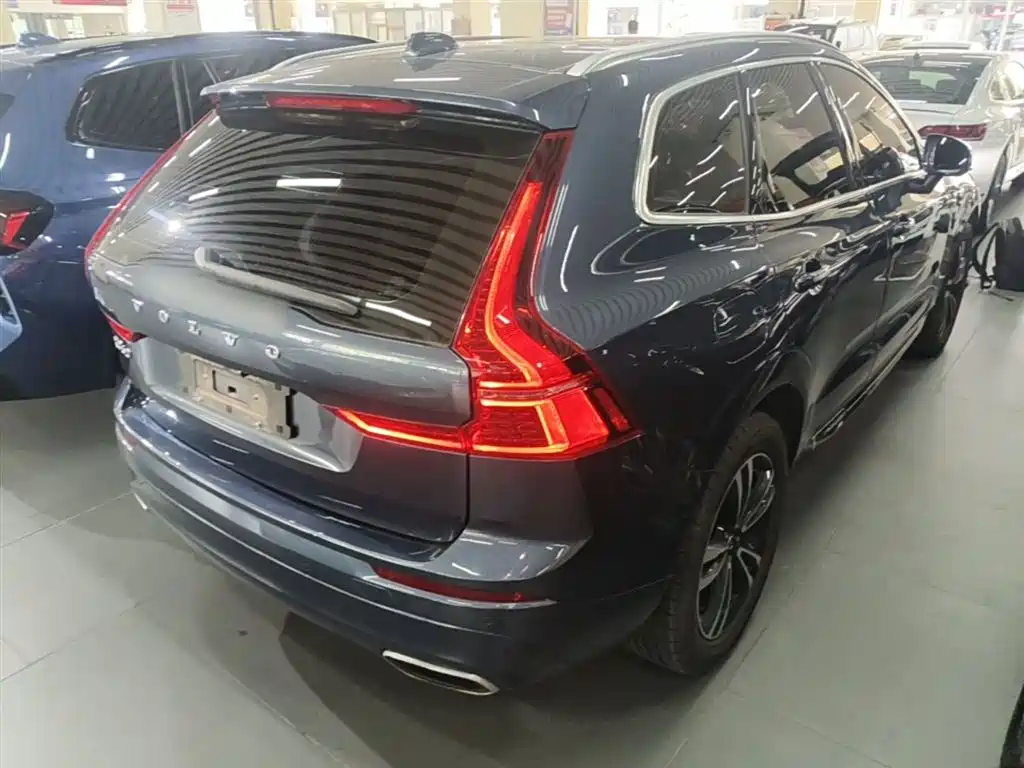 Volvo XC60 T5 4 WD Smart Vision CN-V