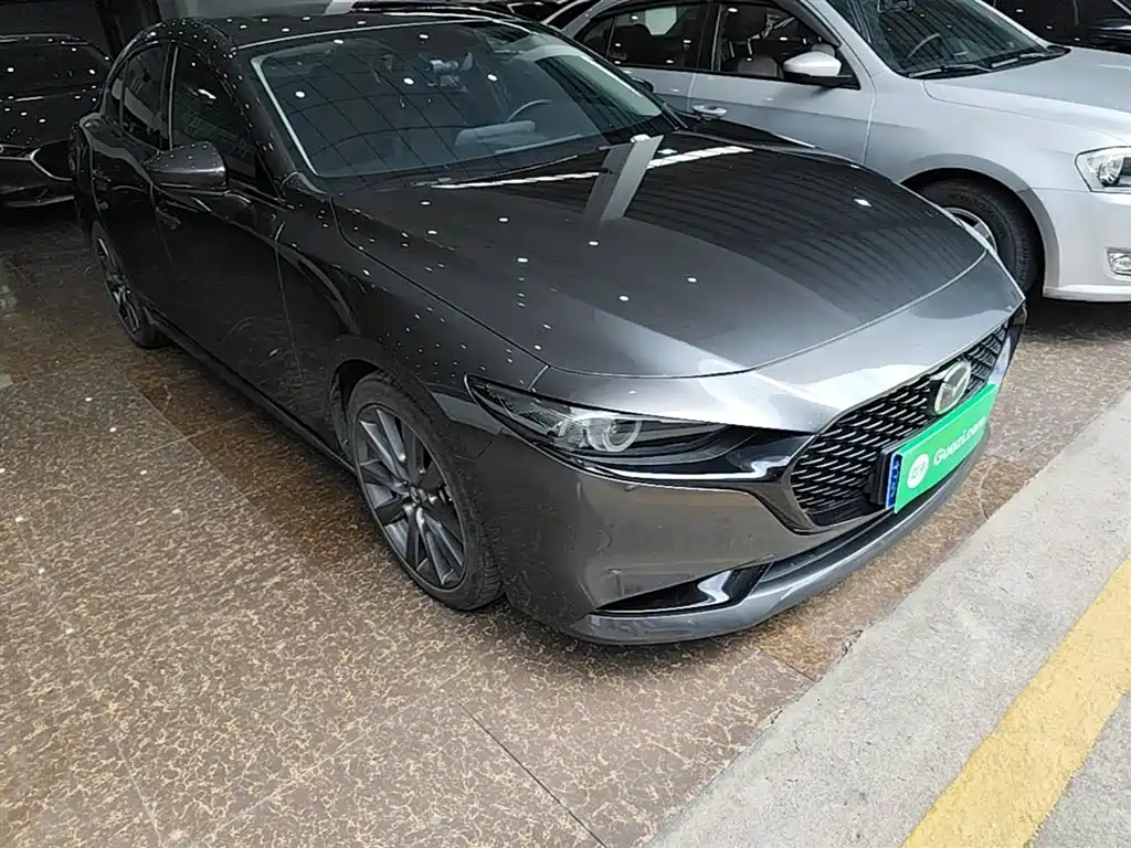 Mazda 3 Axela 2.0 L Auto