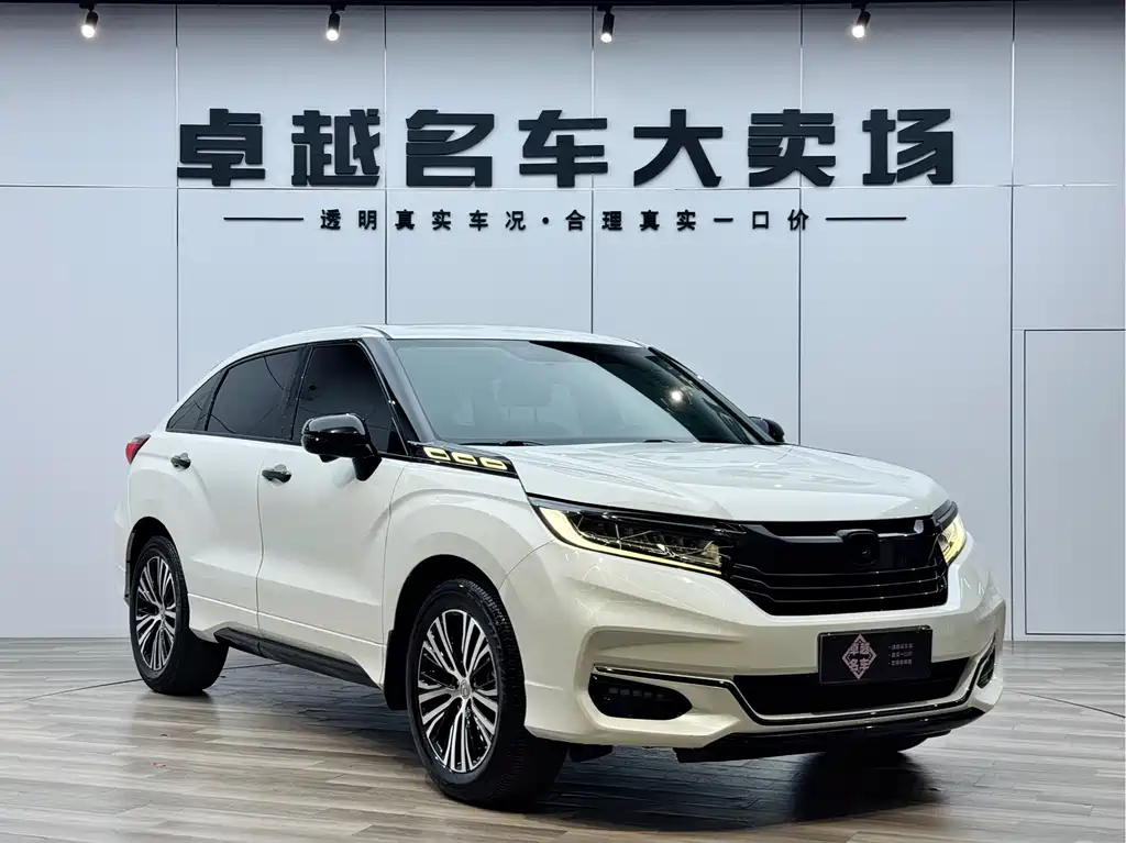 Avancier 370 TURBO 2 WD Luxury
